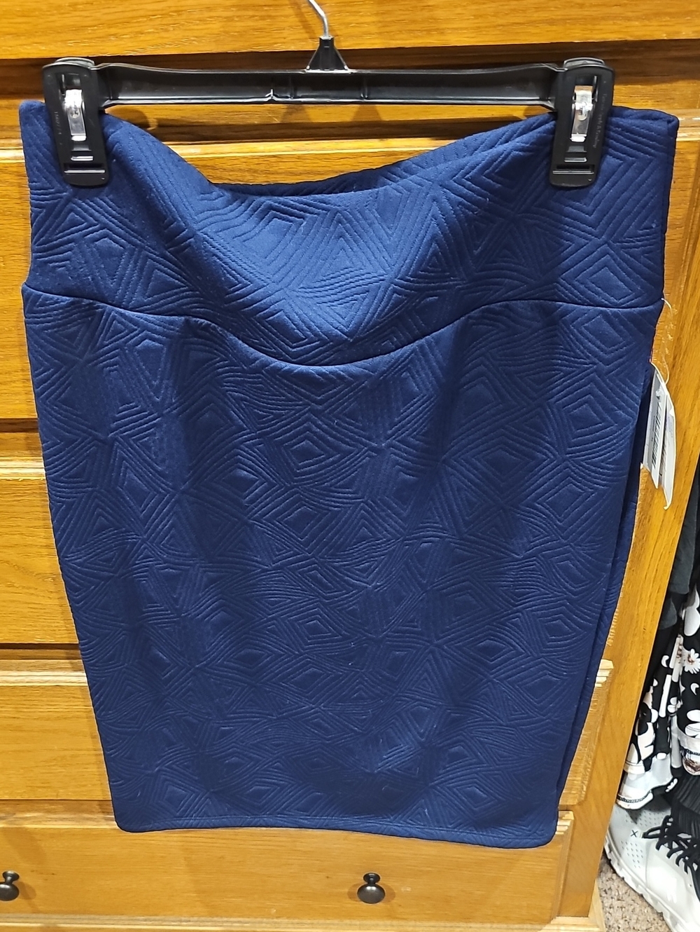 LuLaRoe Navy Geometric Textured Pencil Skirt